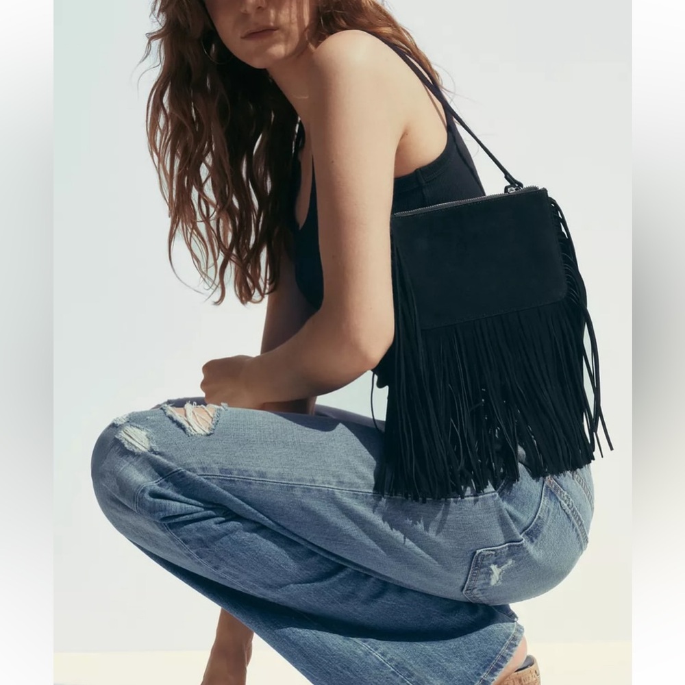 Mini suede fringe  bag - Picture 4 of 7